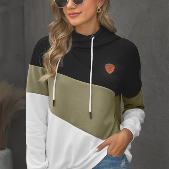 NWT Colorblock 3-tone hooded sweatshirt - Picture 4 of 4
